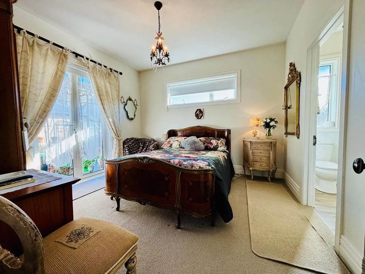 Papanui Paris Inspired Apartment Крайстчёрч Новая Зеландия